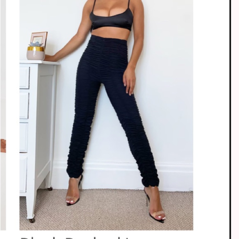 PrettyLittleThing Black High-Waisted Leggings with Textured Design